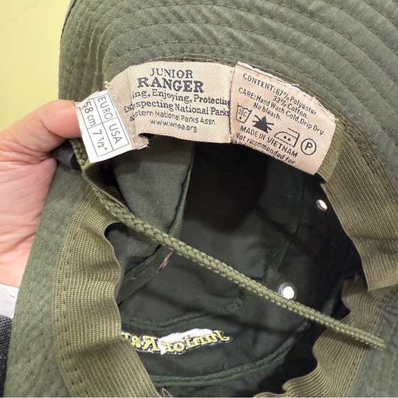 🌿 Junior Ranger Outdoor Hat – Excellent Condition! - Picture 5 of 8